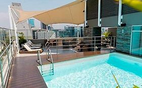 Ramada Encore By Wyndham Lima San Isidro